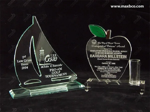 Làm gia công cup, quà tặng, lưu niệm