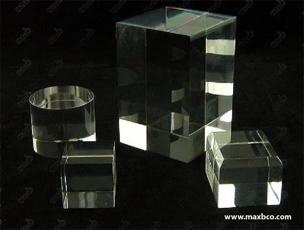 Gia công mica, hộp mỹ phẩm, kệ trưng bày sản phẩm, Cup, Quà tặng,...